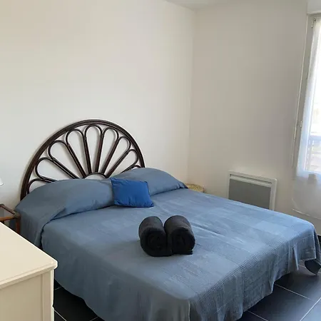 Apartment La Huperie Saint-Cyr-sur-Mer