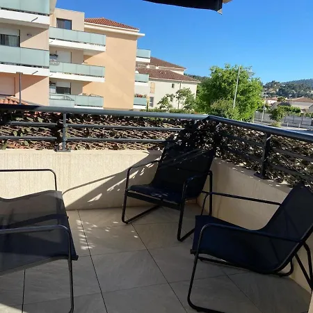 דירה La Huperie *